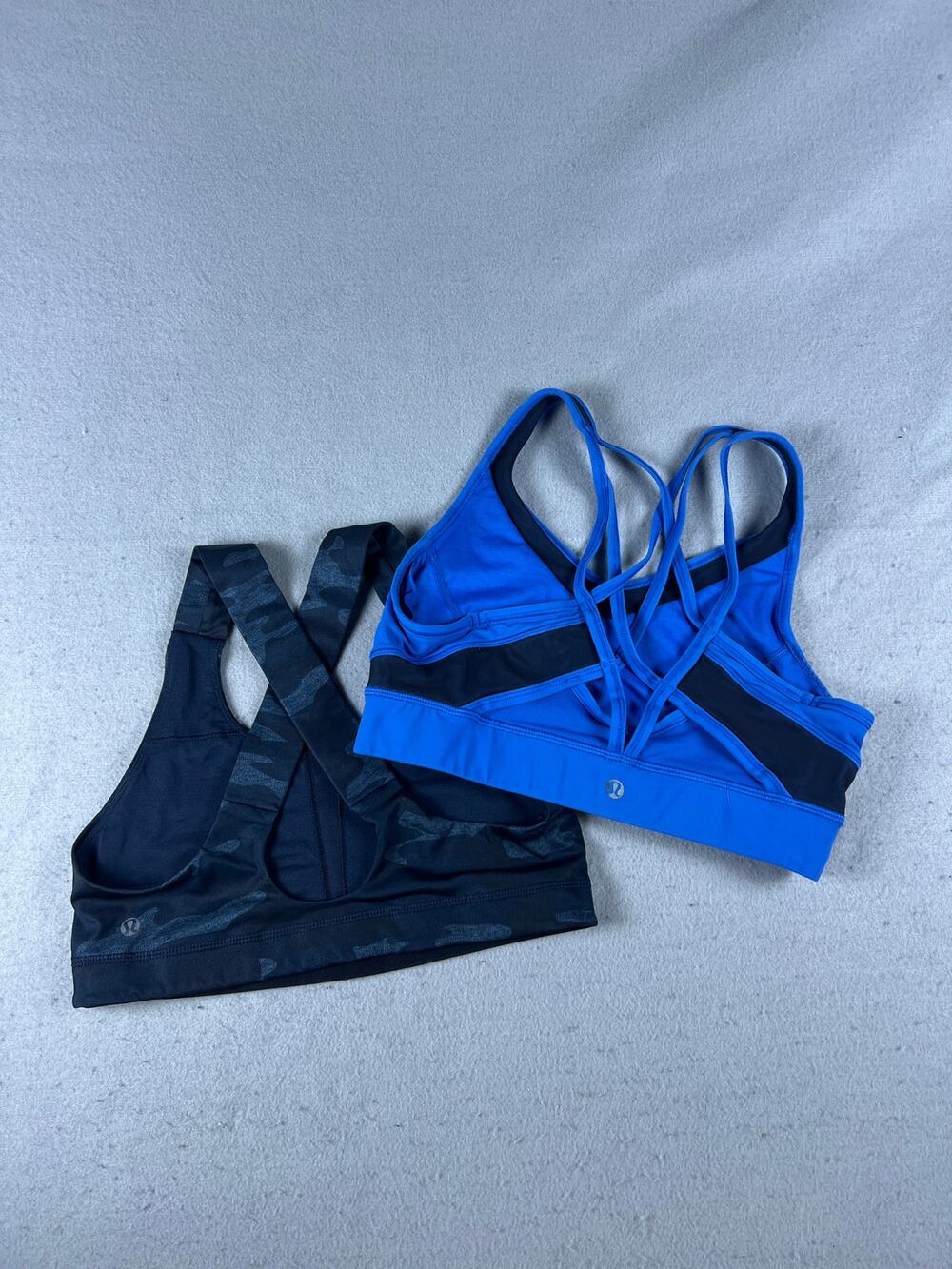 Lululemon Sports Bra Set Girls XL Blue Black Camo Strappy Athletic Training Gym